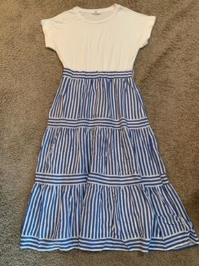 August Sky Maxi Dress Large